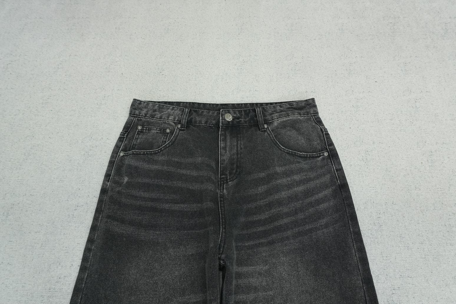 D - JEANS