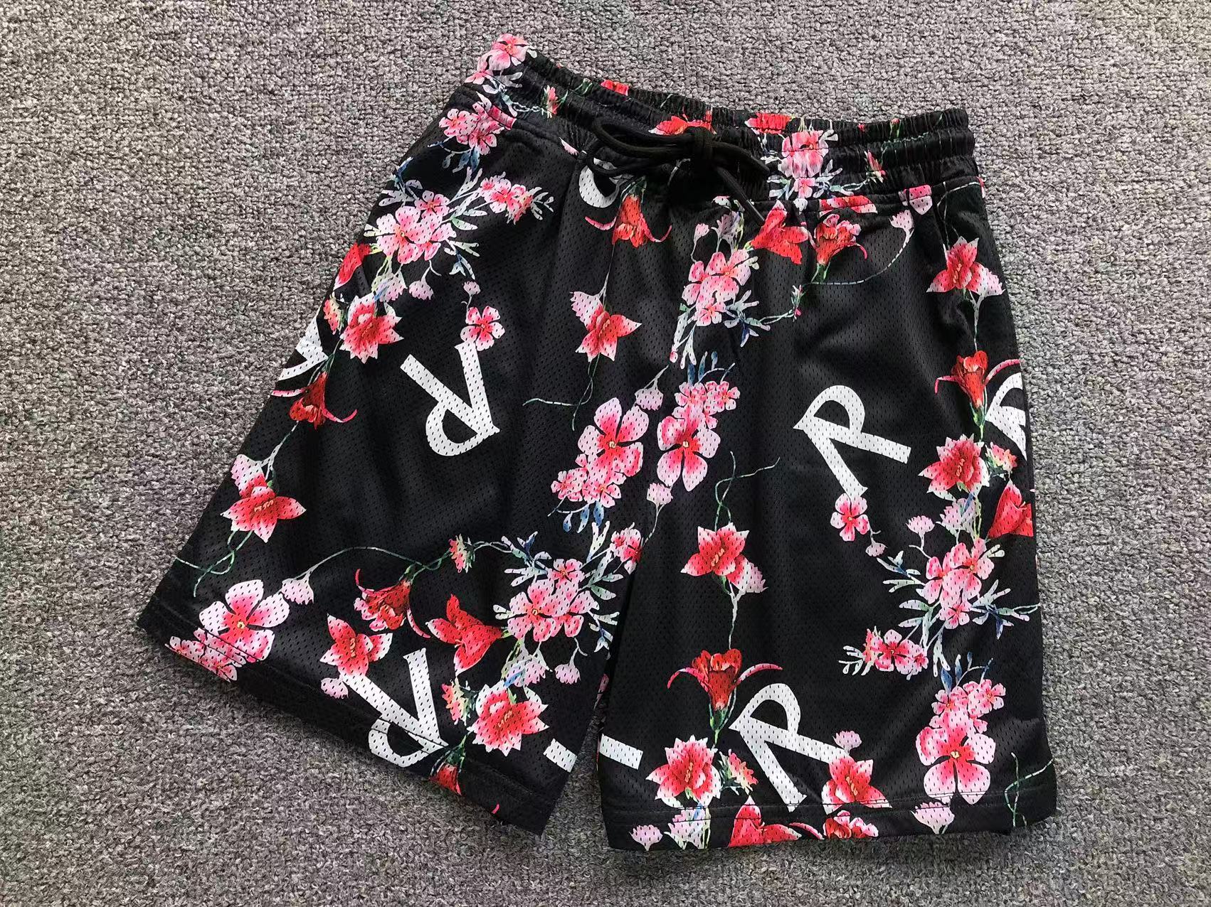 R - SHORTS