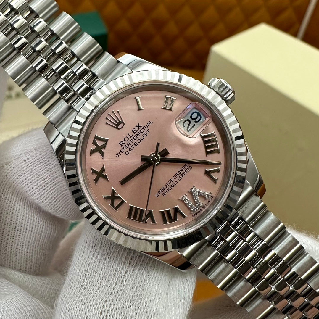 M - Watch