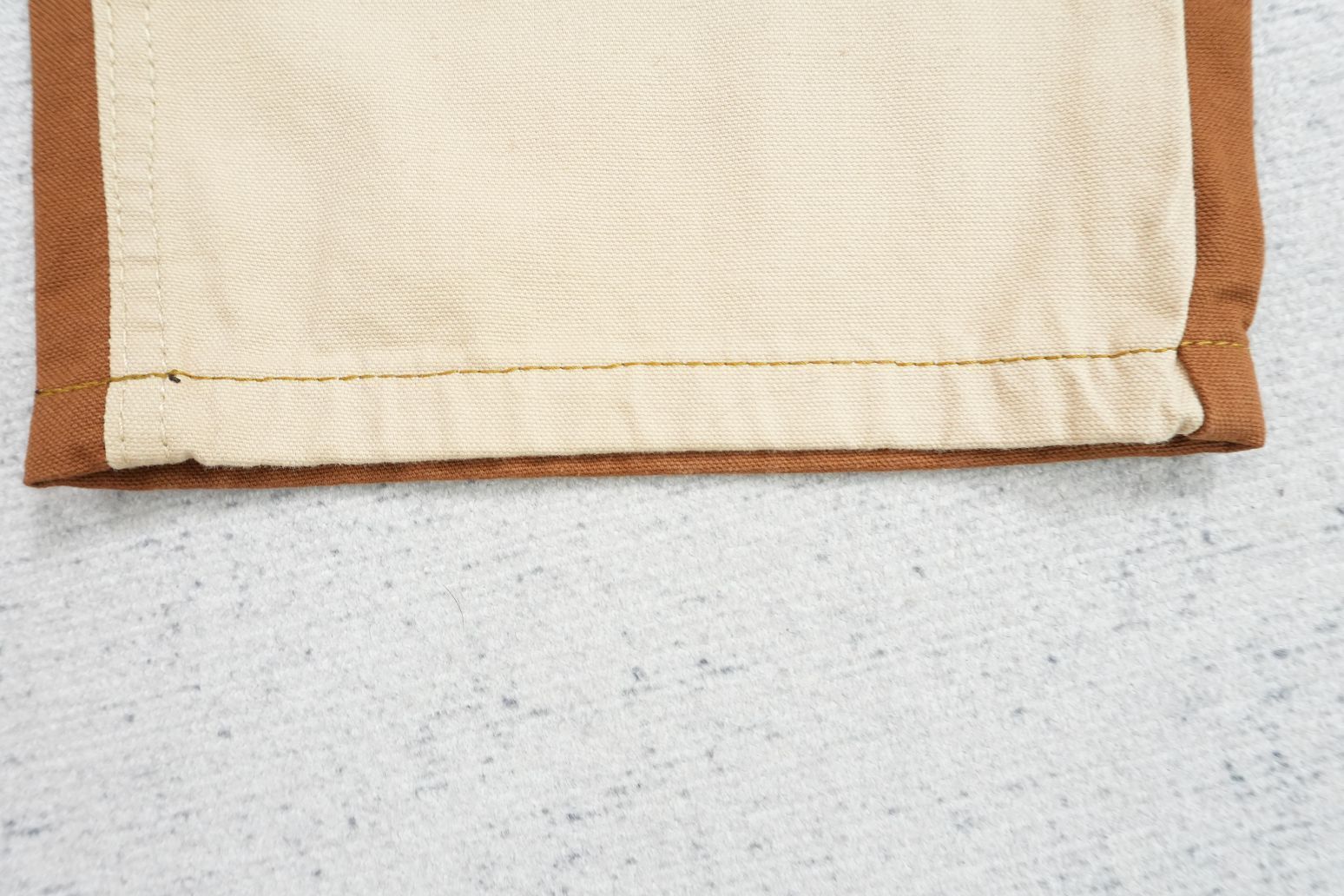 C - JEANS