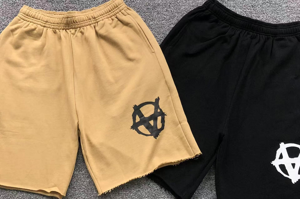 V - SHORTS
