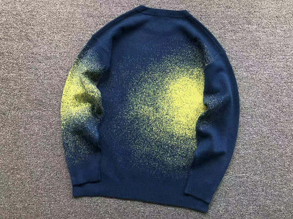 L - SWEATER