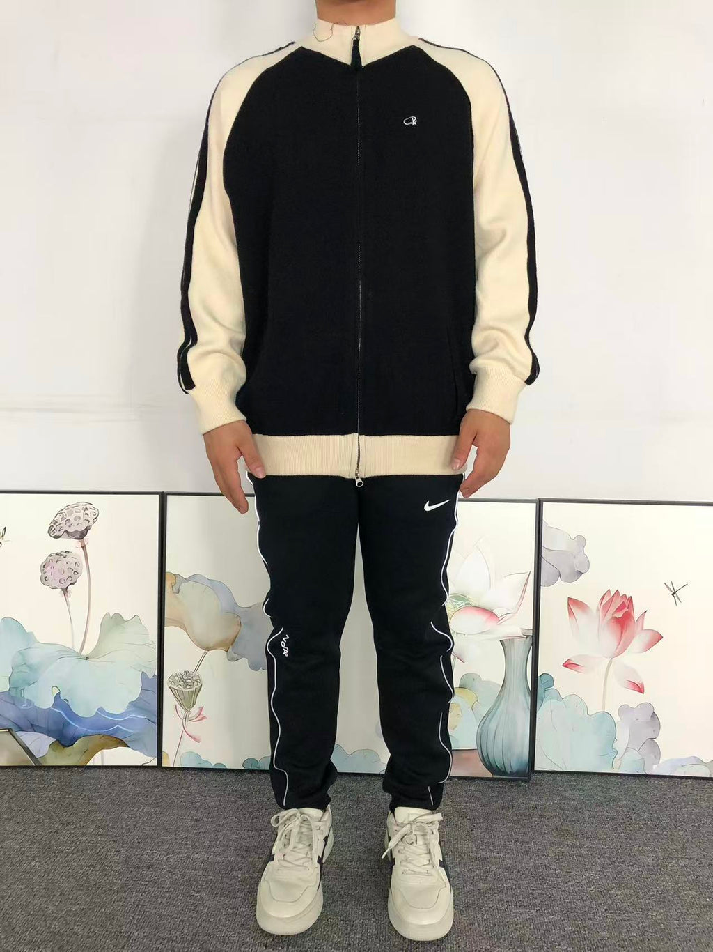 C - SWEATER