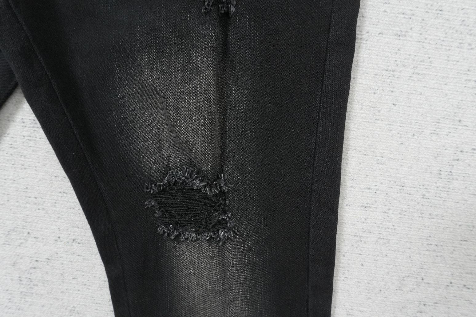 A - JEANS