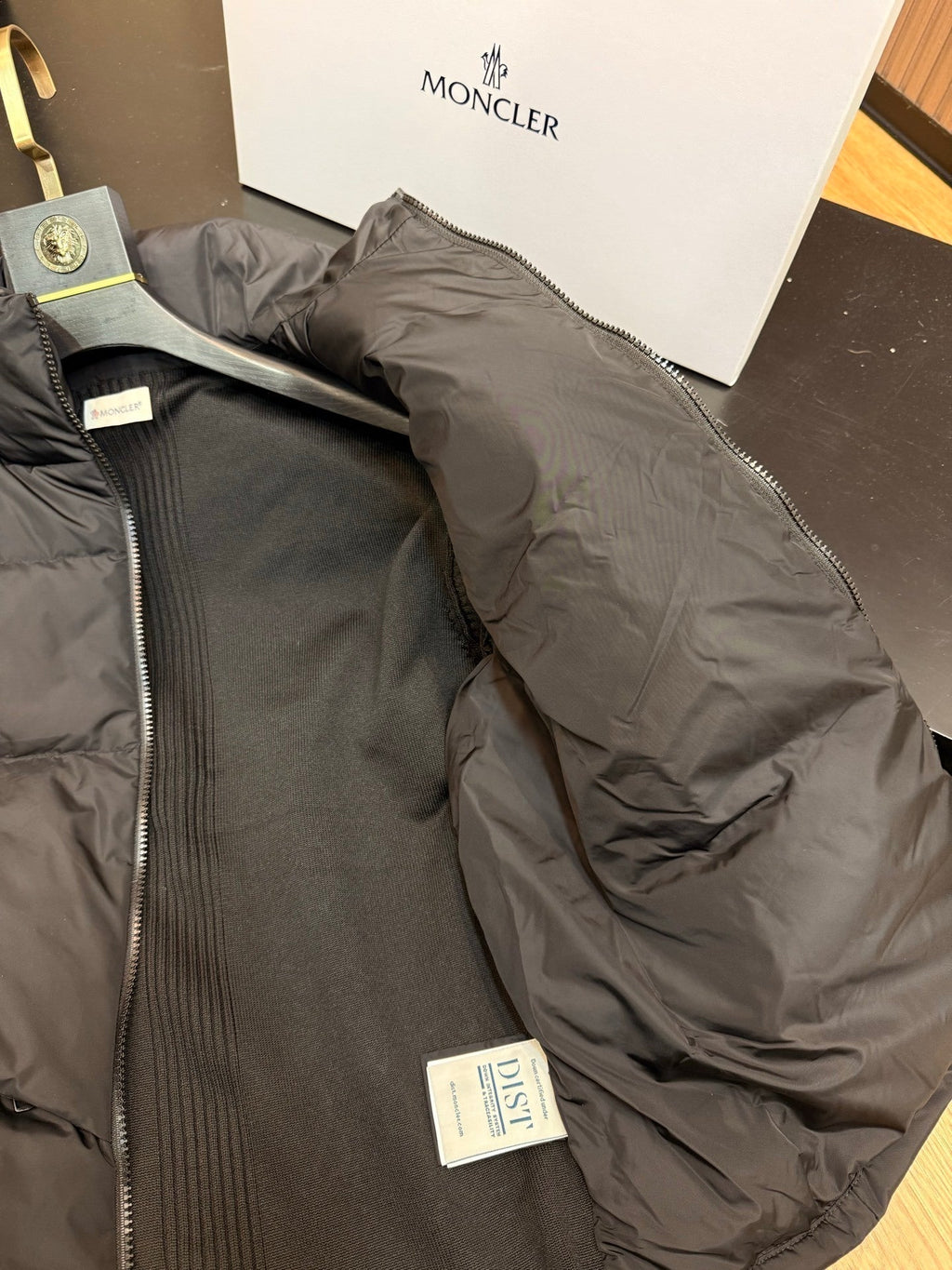 H - CARDIGAN