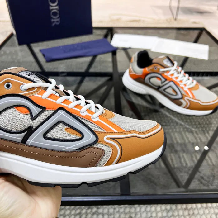 D - SNEAKERS