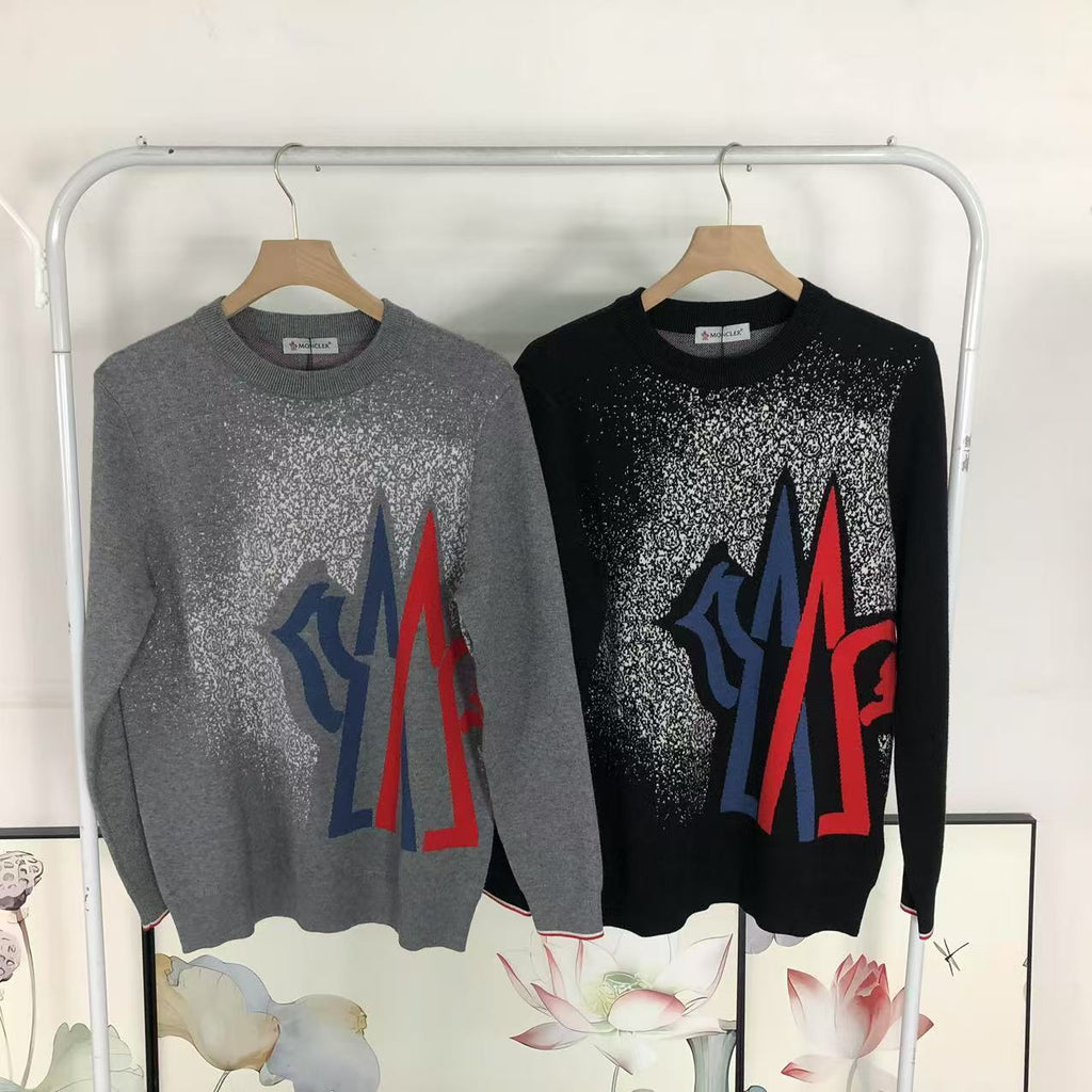 M - SWEATER