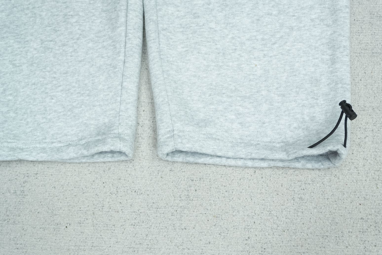 M - SWEATPANTS