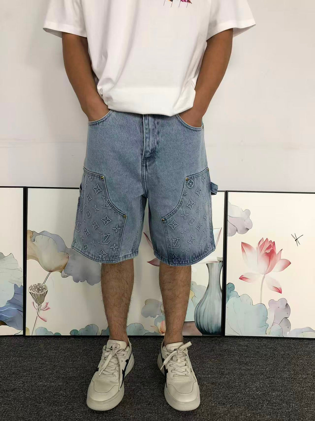 L - SHORTS