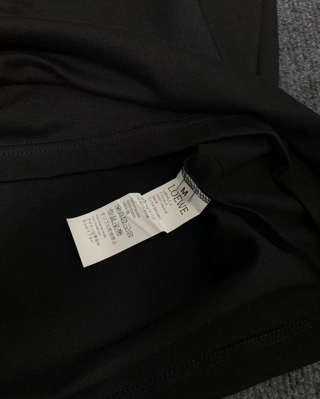 L - TSHIRT