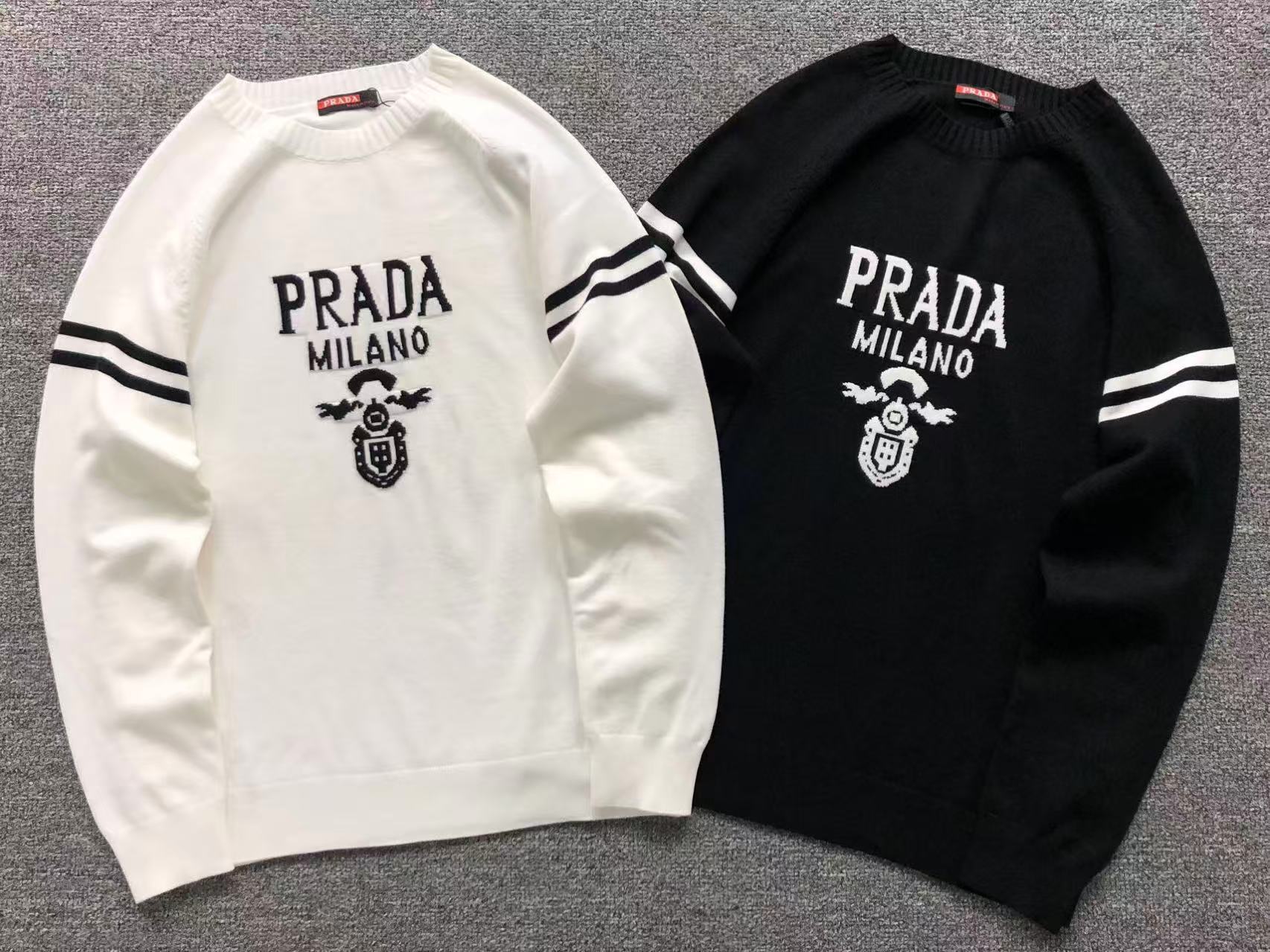 P - SWEATER