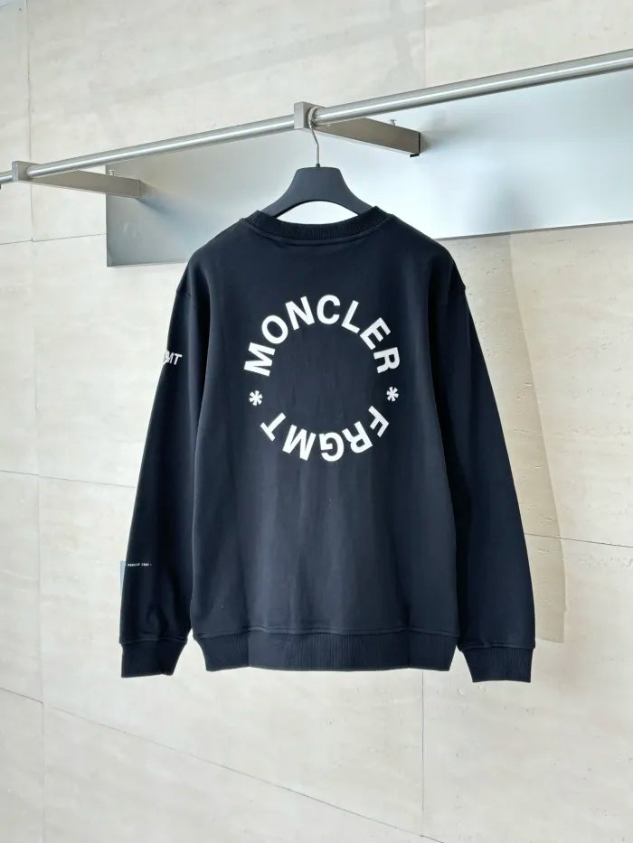 M  - SWEATER