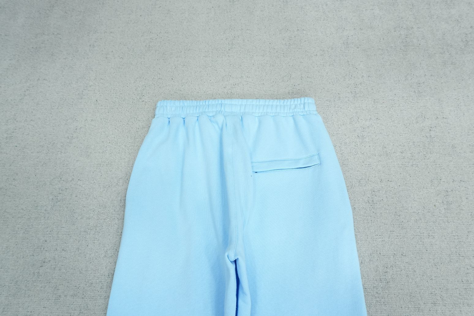 C - SWEATPANTS