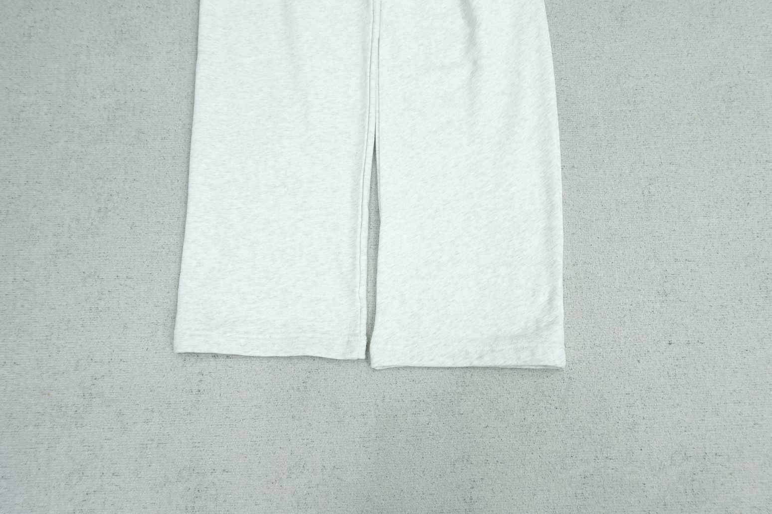 W - SWEATPANTS