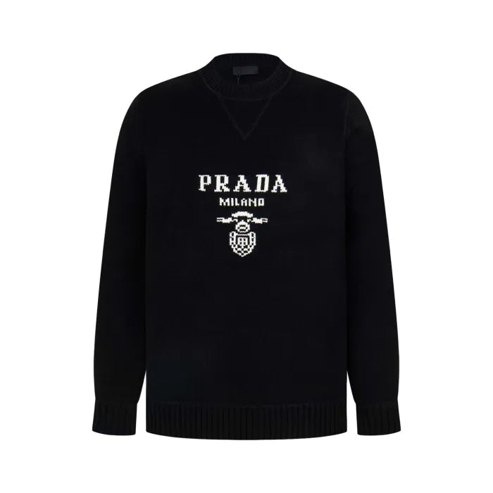 P - SWEATER