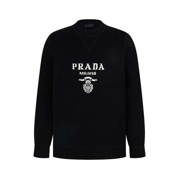 P - SWEATER