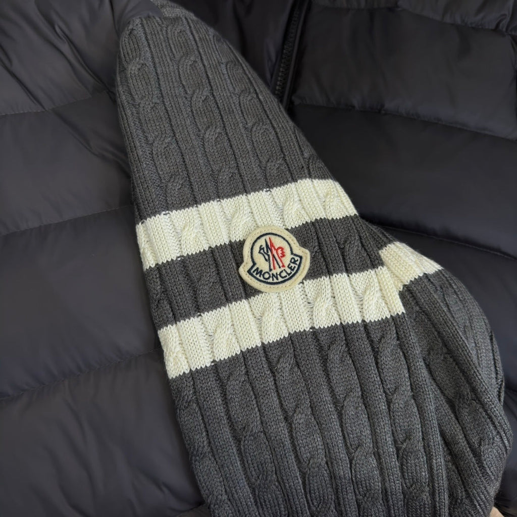 P - CARDIGAN