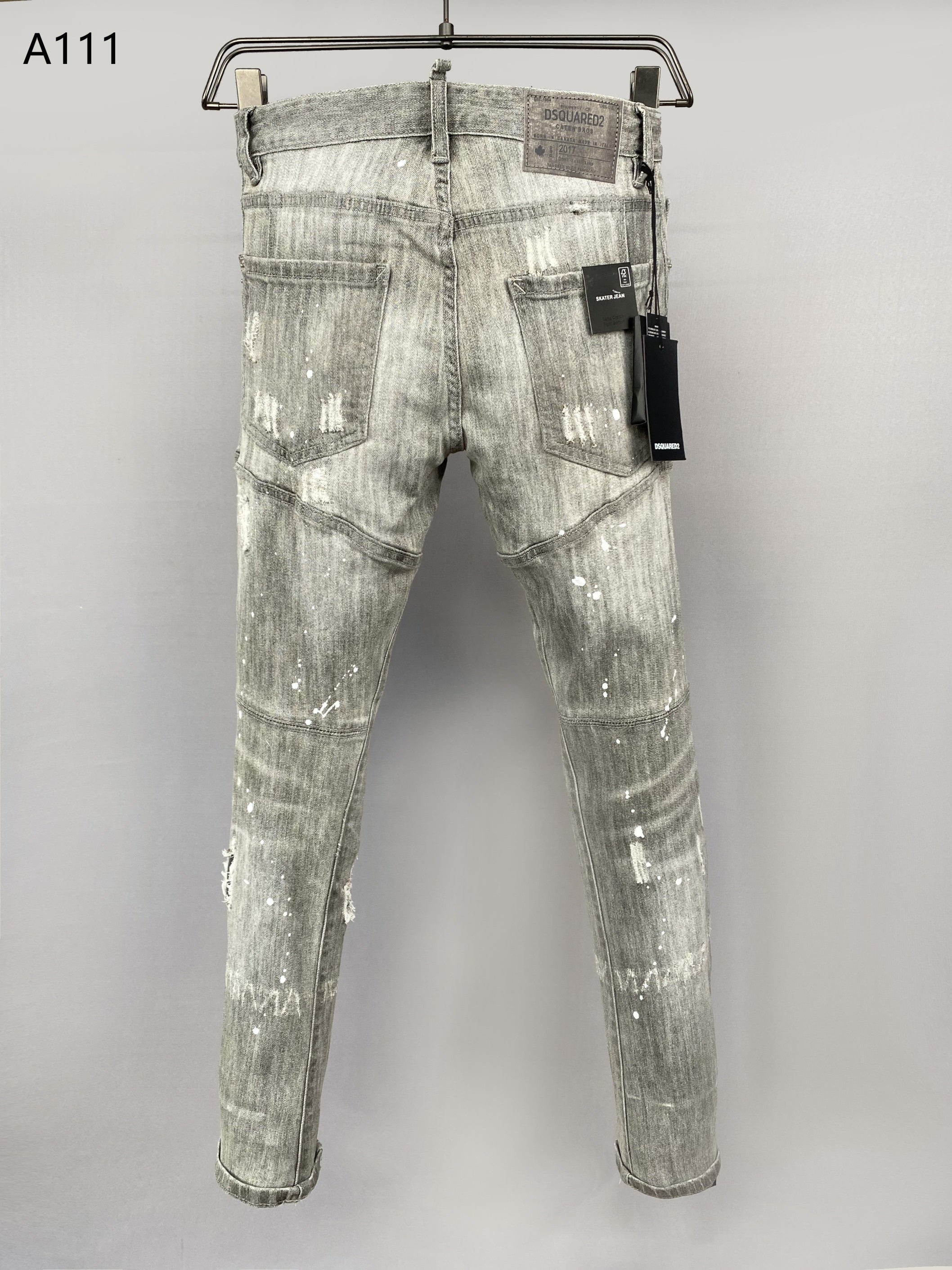 D - JEANS