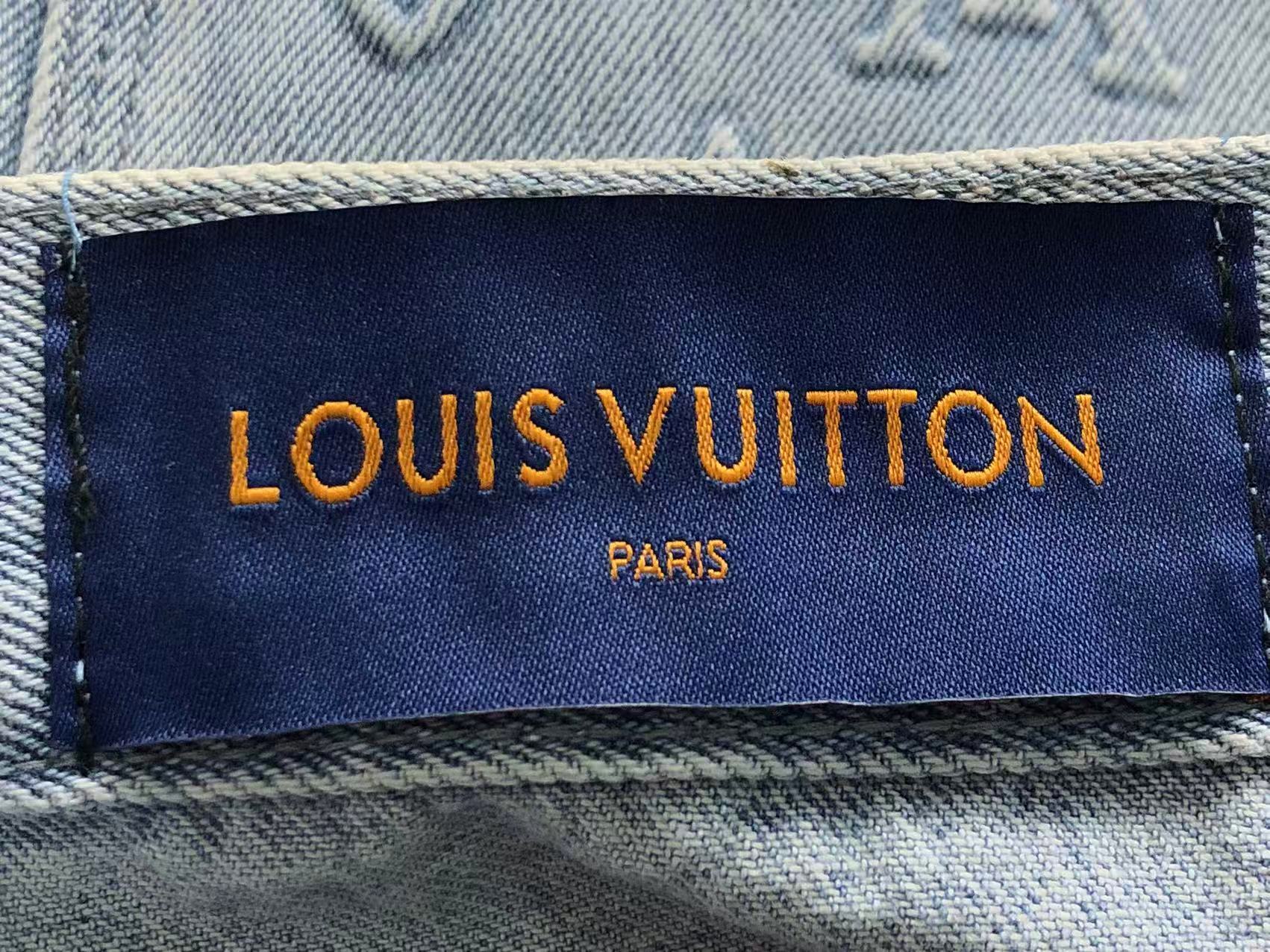 L - SHORTS