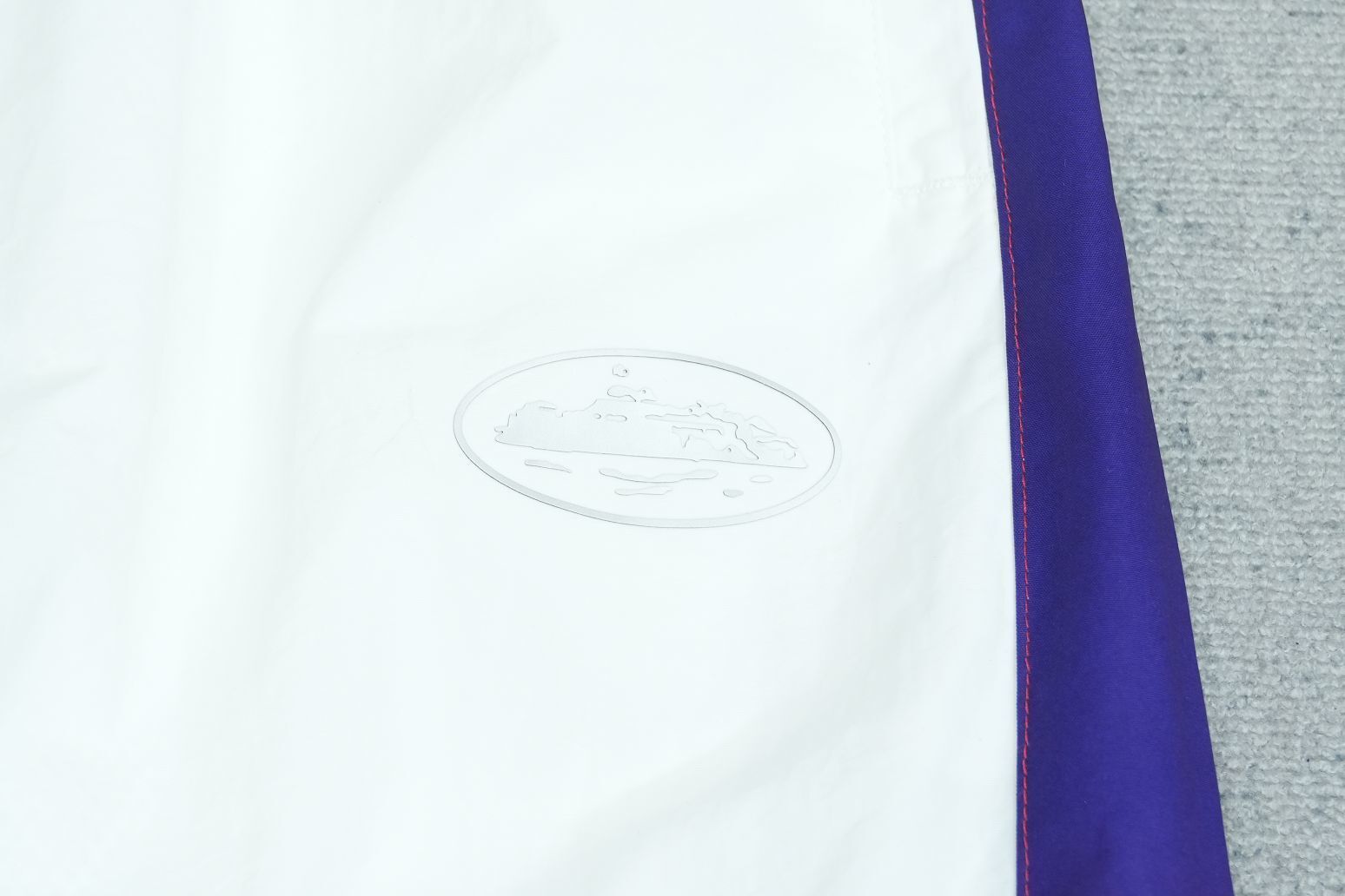 C - SWEATPANTS
