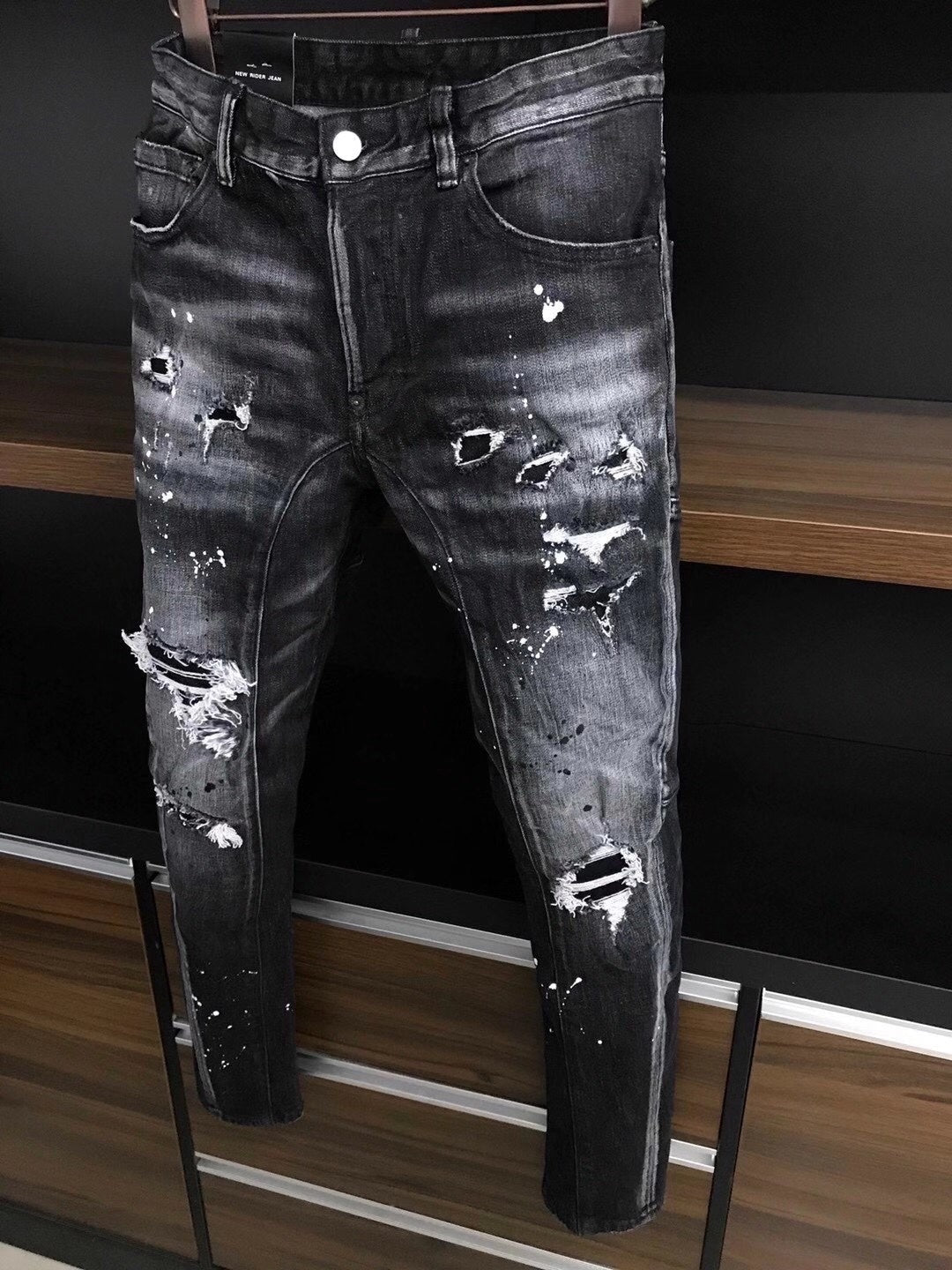 D - JEANS