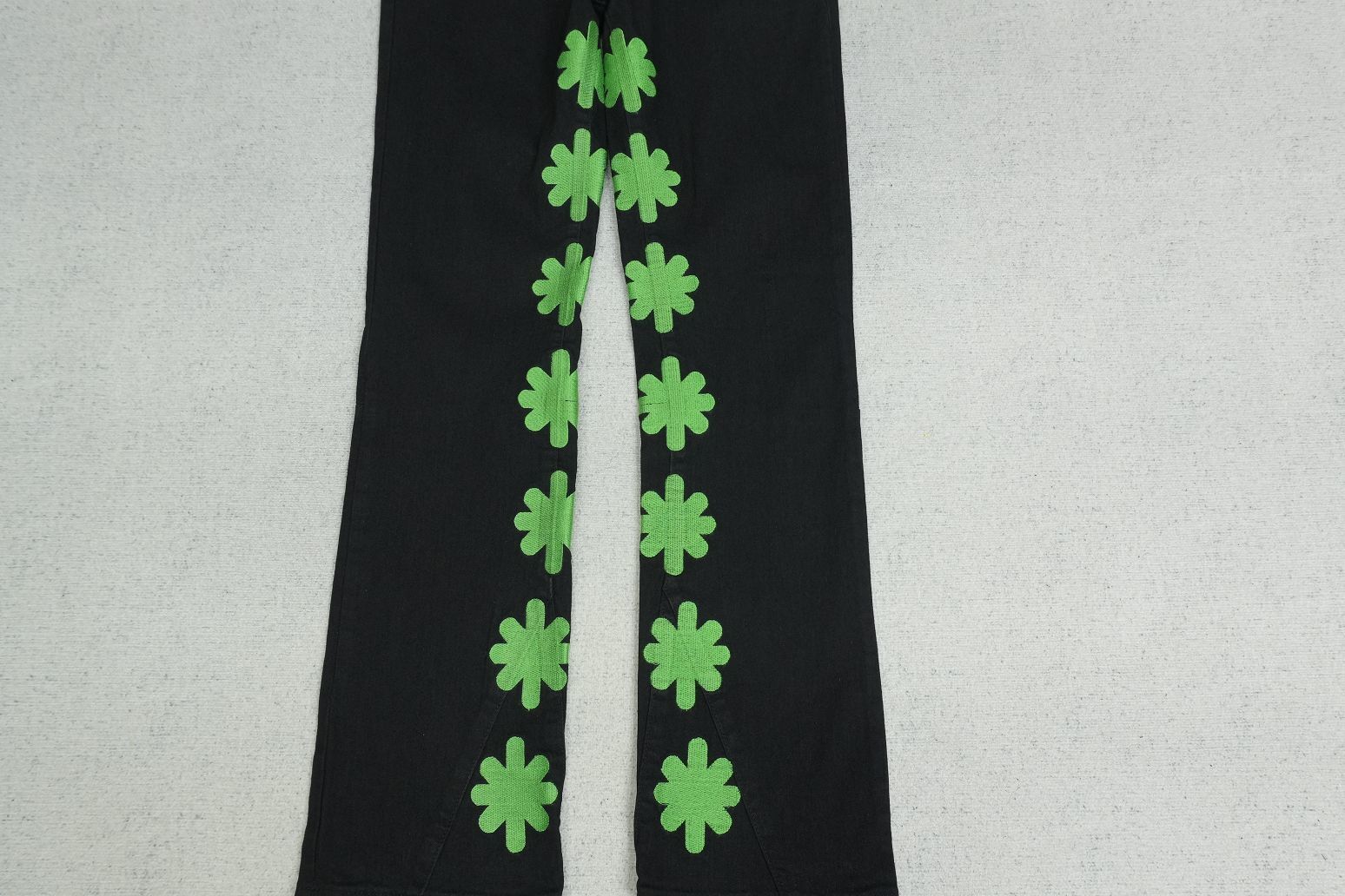 L - JEANS