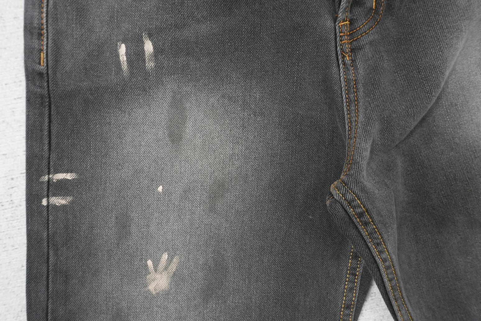 A - JEANS
