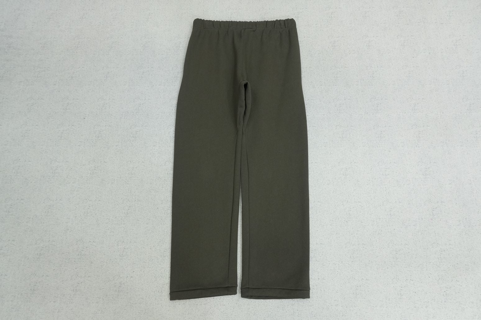 F - SWEATPANTS