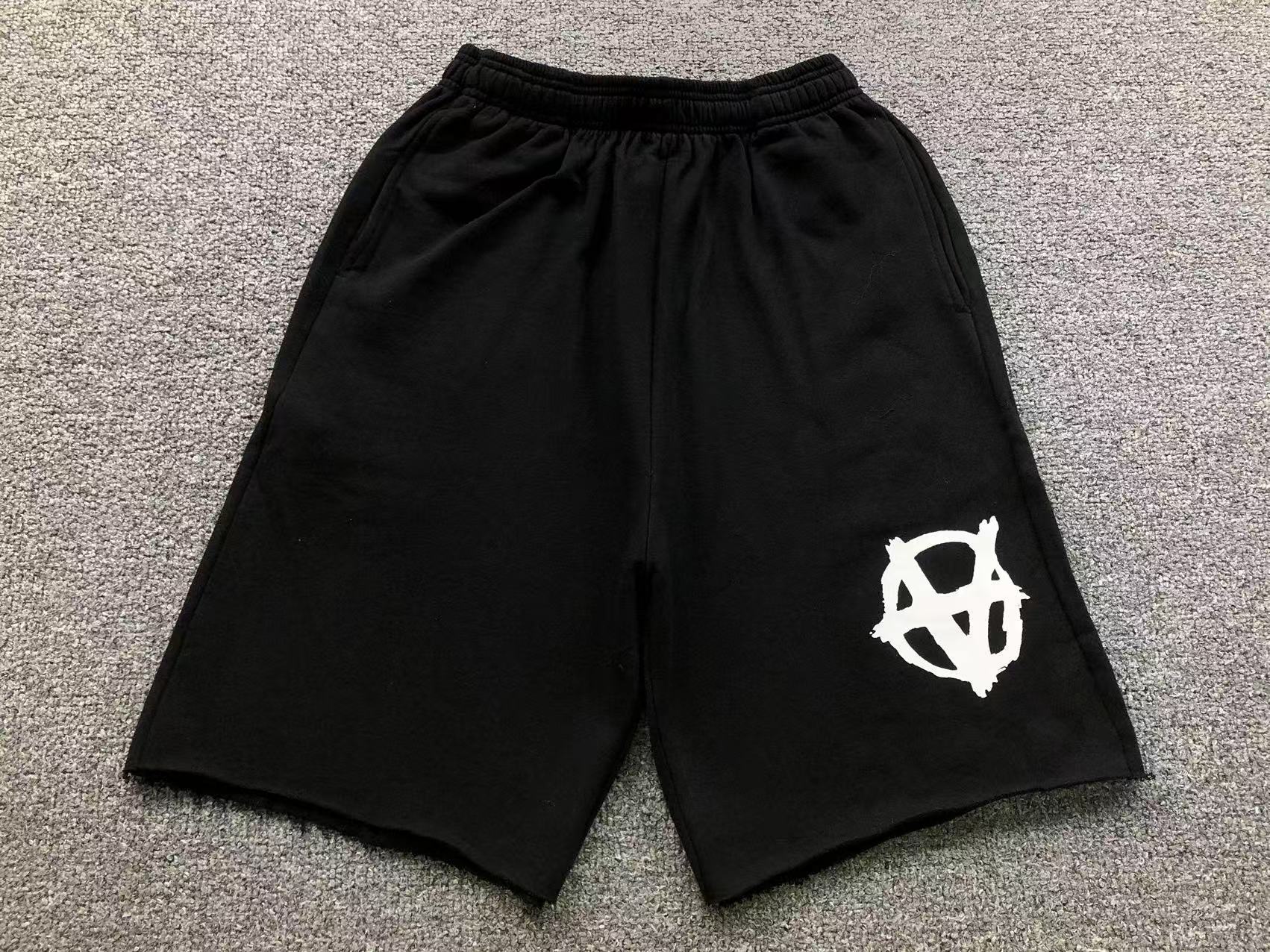 V - SHORTS