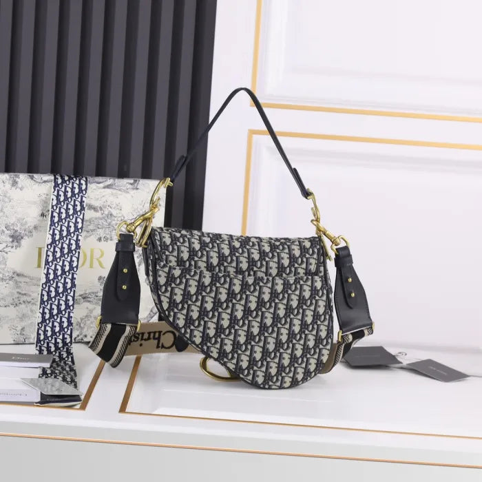 D - TASCHE