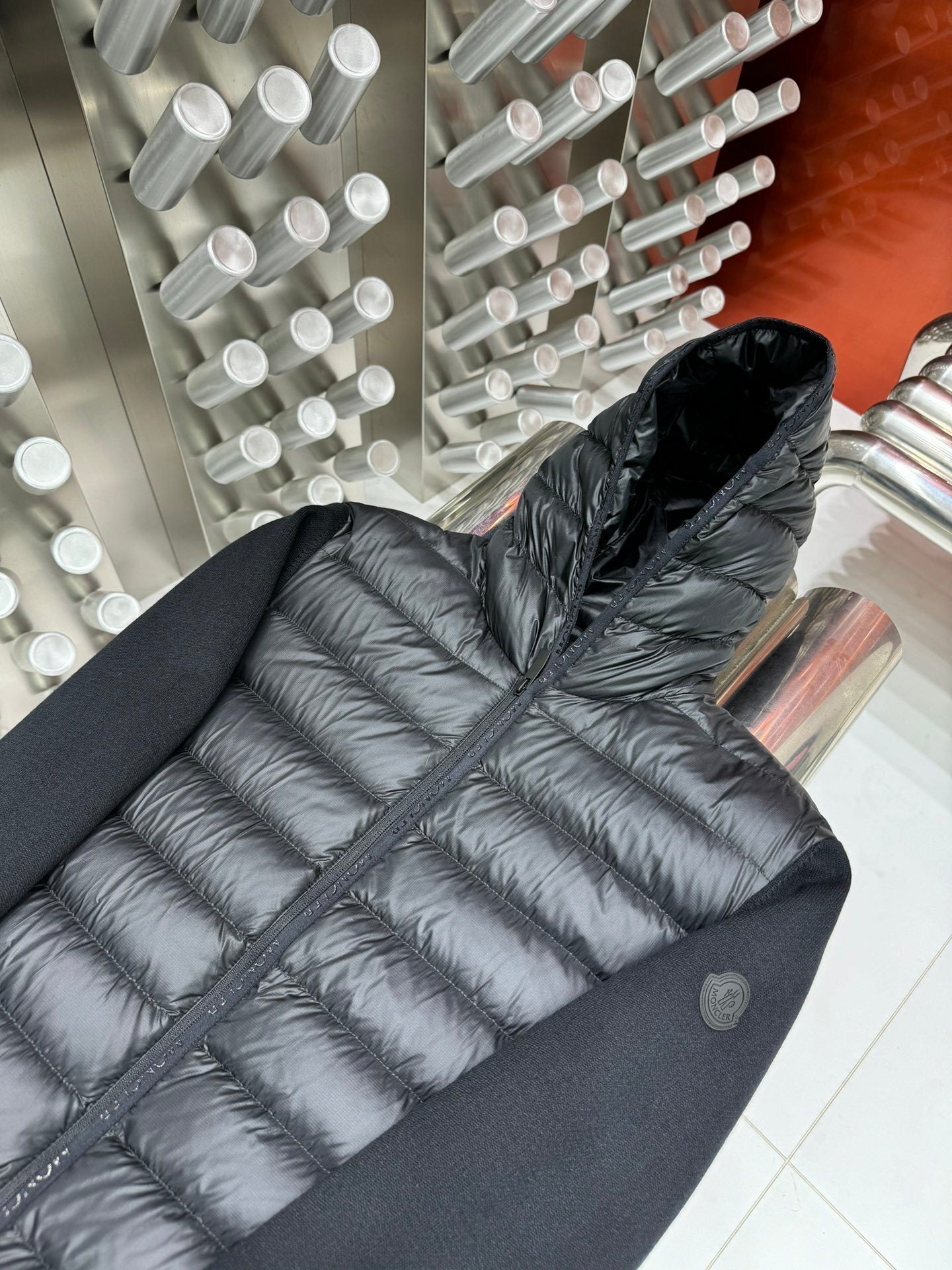 P - CARDIGAN