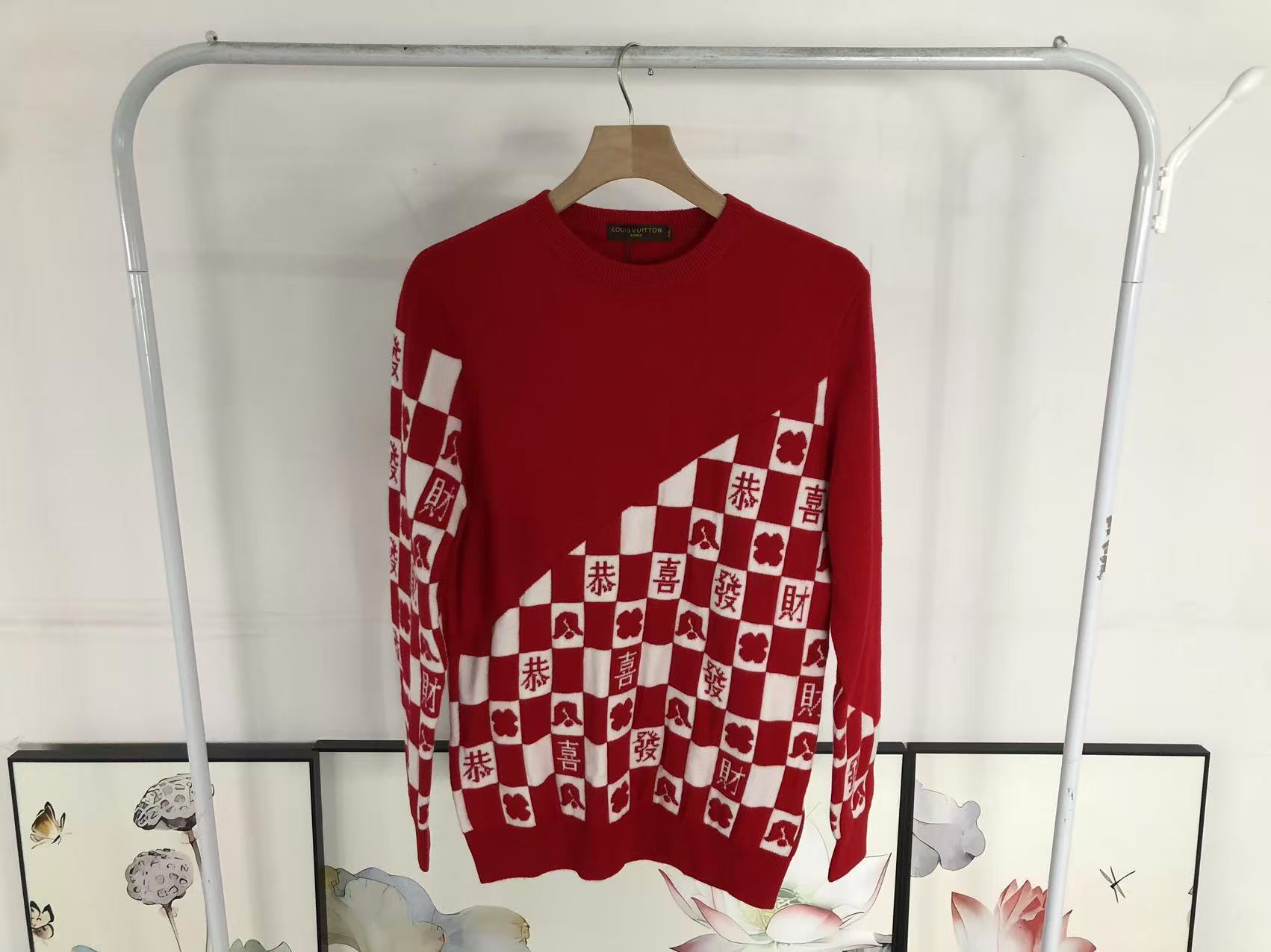 L - SWEATER