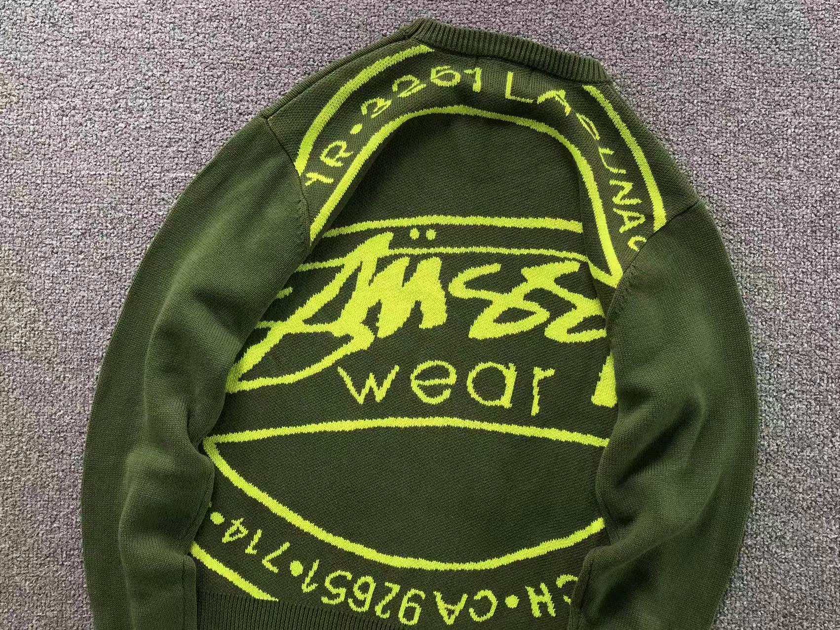 S - SWEATER