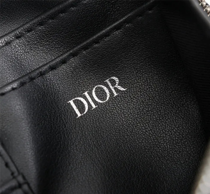 D - TASCHE