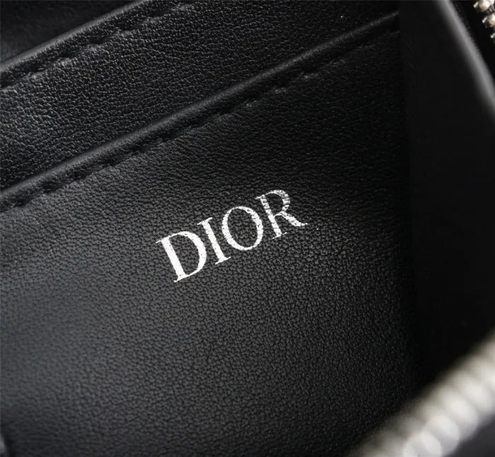 D - TASCHE