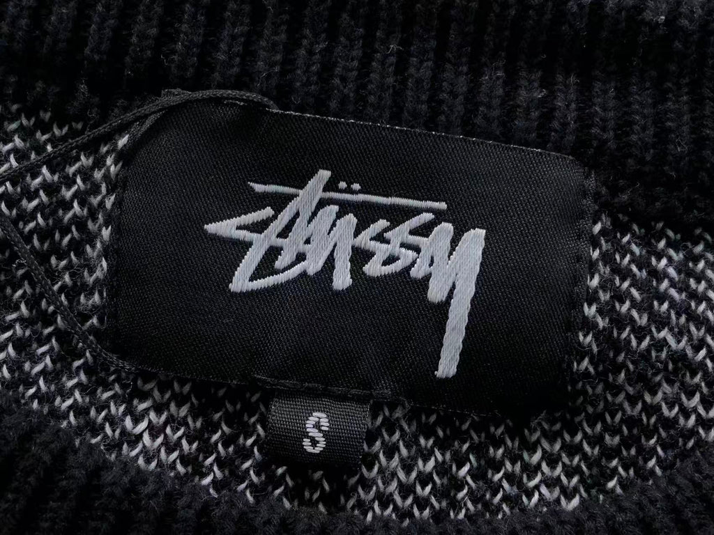 S - SWEATER