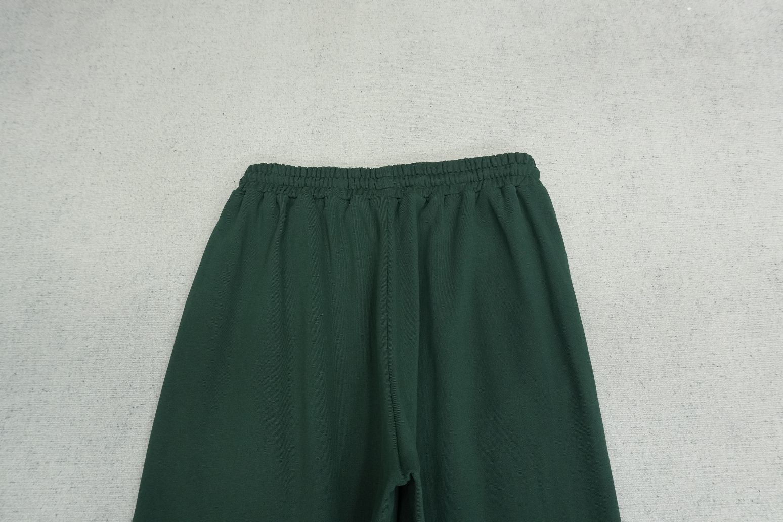 G - SWEATPANTS
