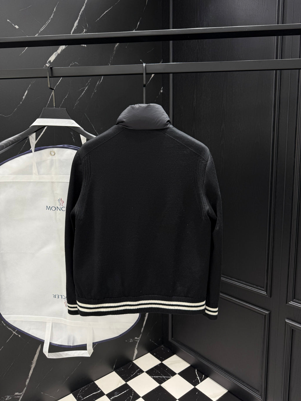 P - CARDIGAN