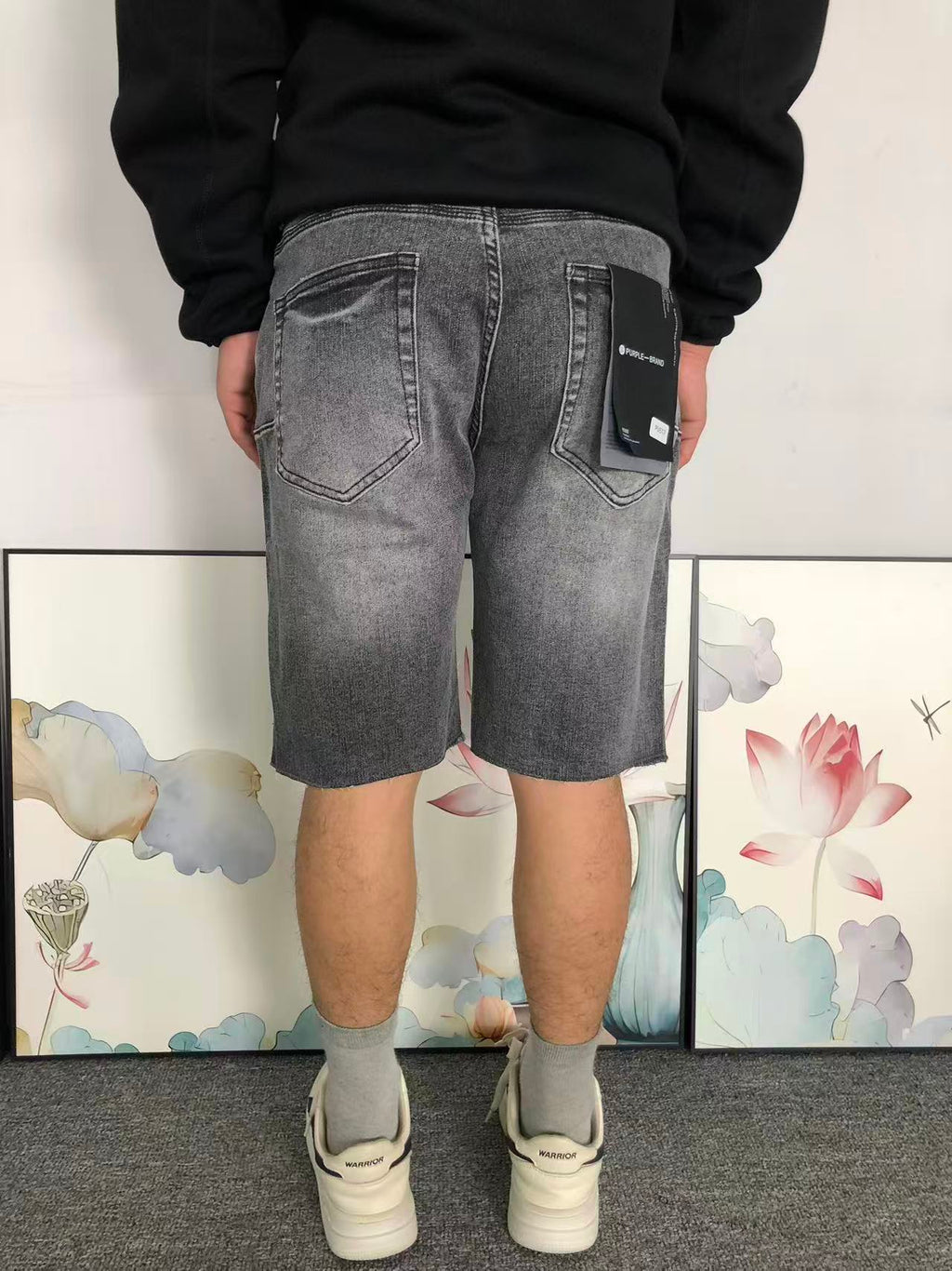 P - SHORTS