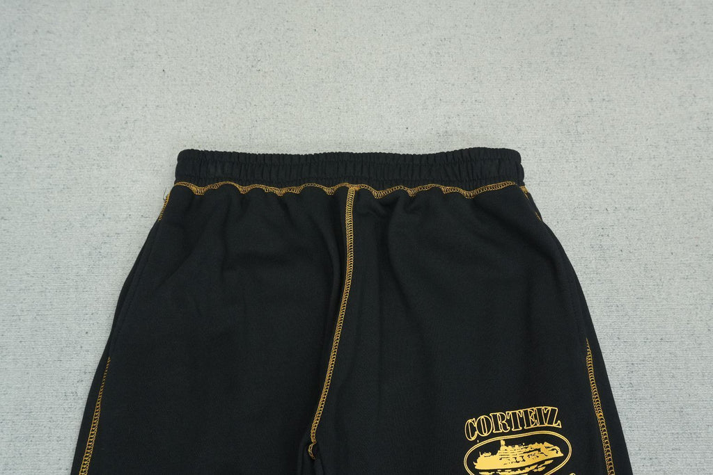 C - SWEATPANTS