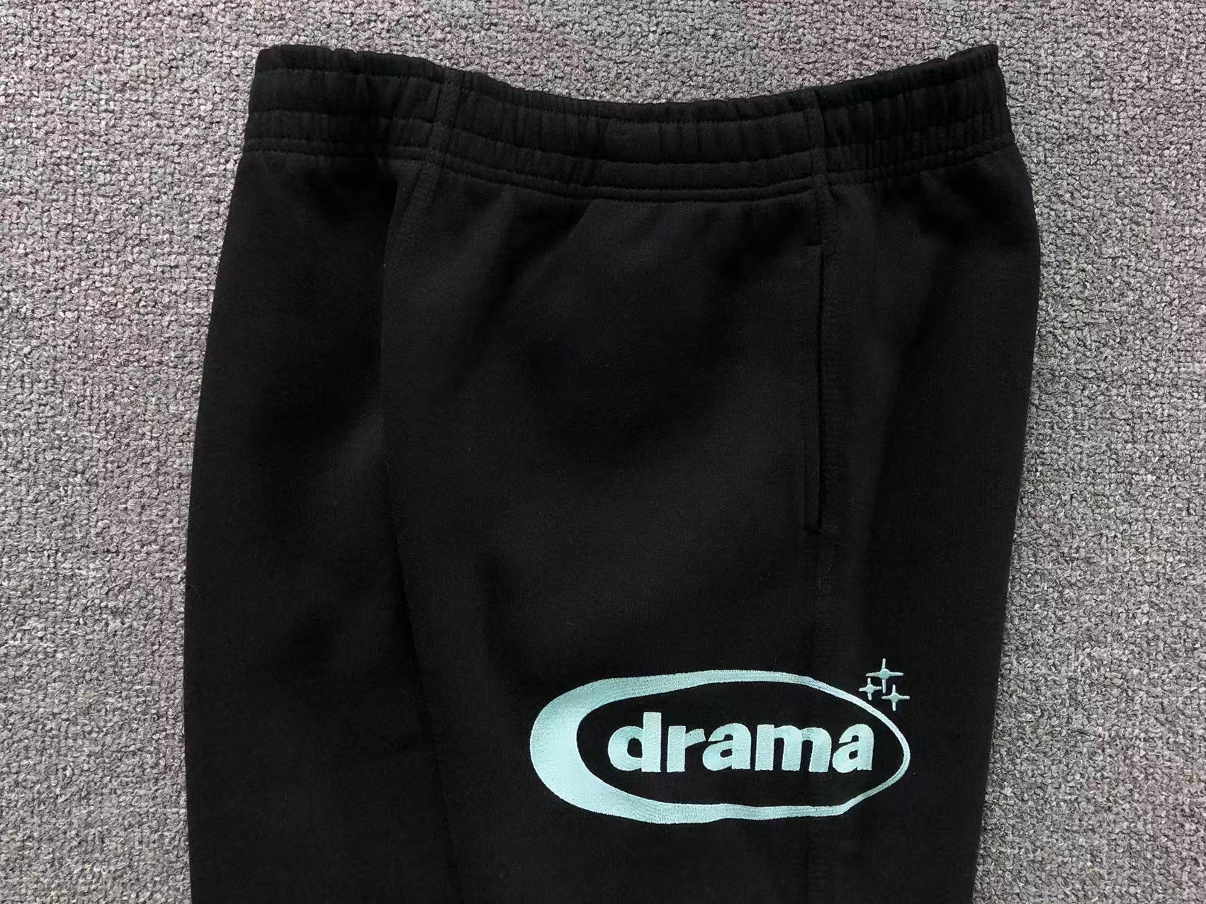 D - SHORTS
