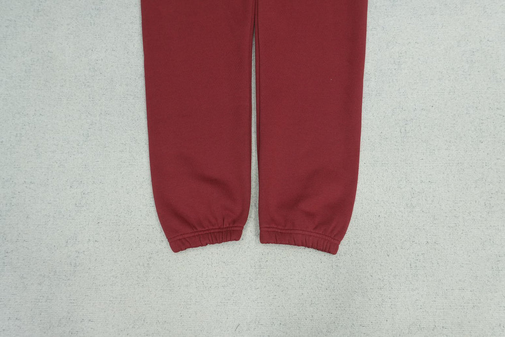F - SWEATPANTS