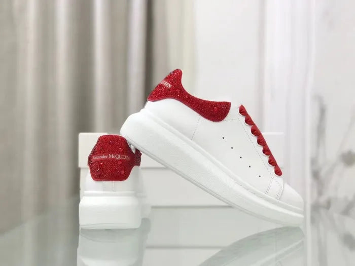 A - SNEAKERS