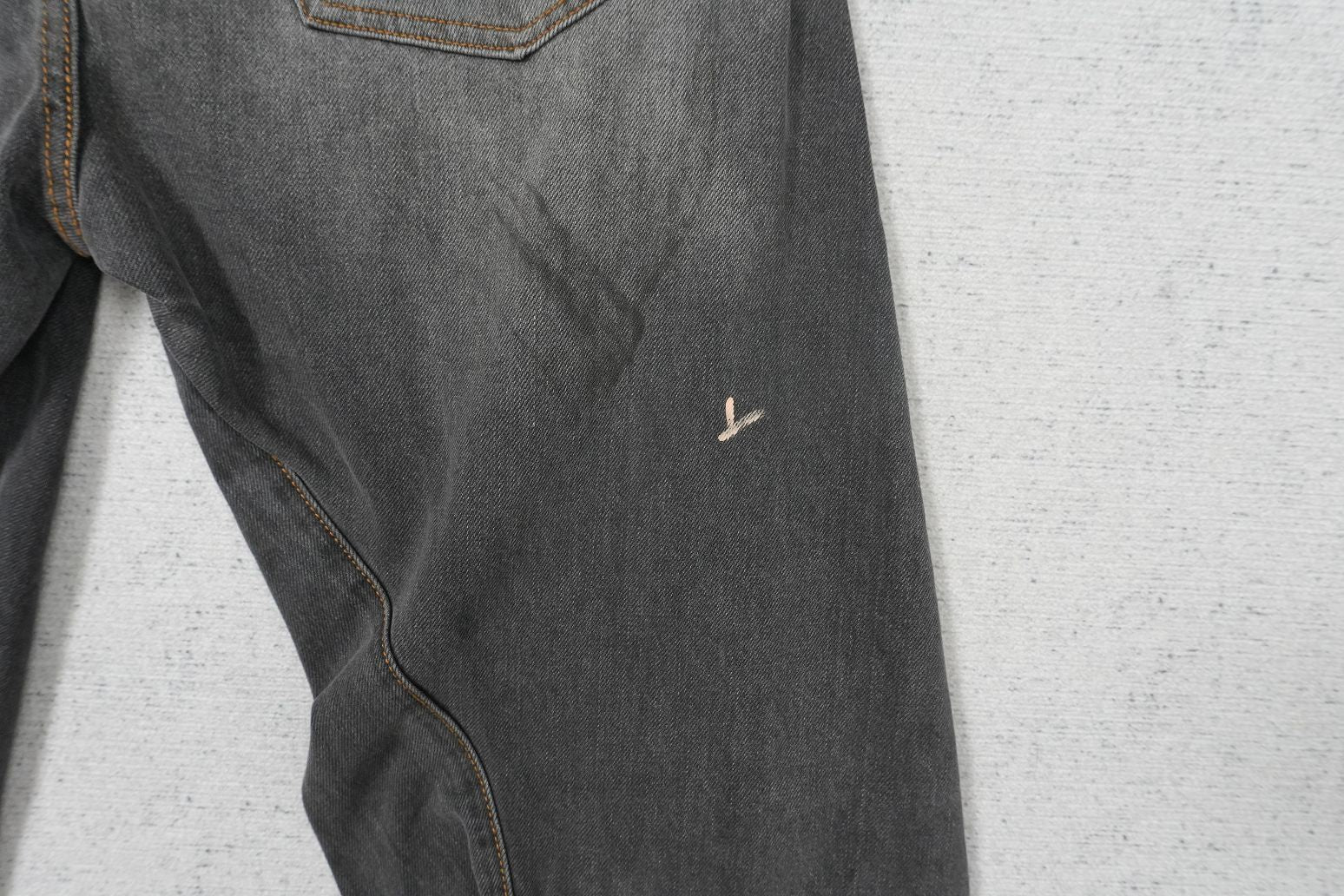 C - JEANS