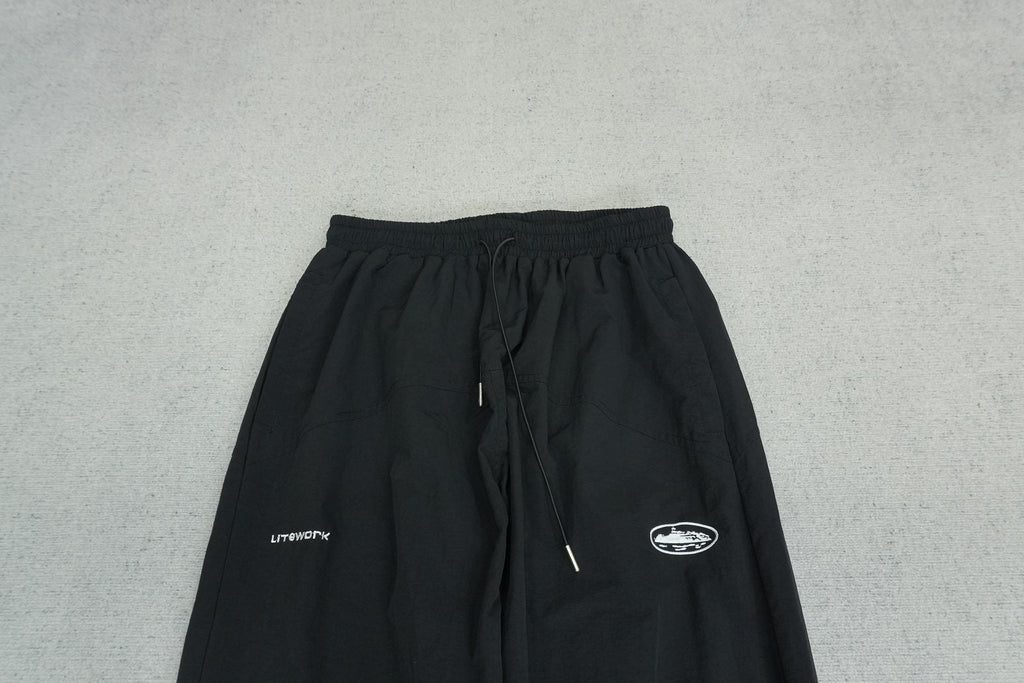 C - SWEATPANTS