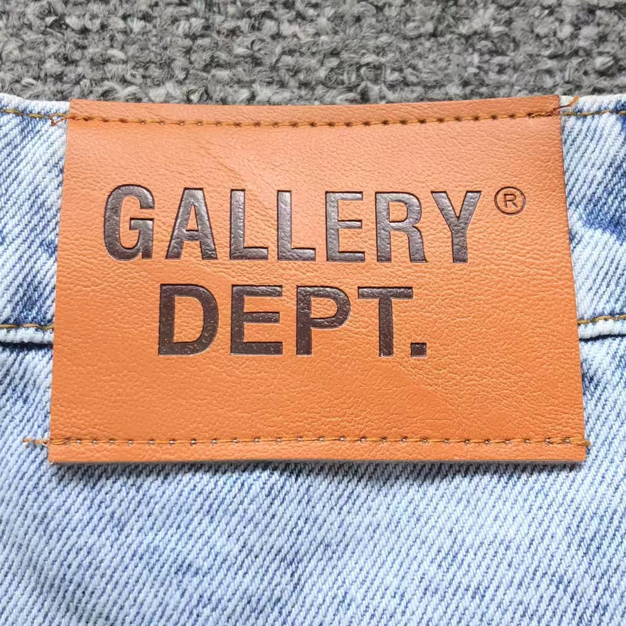 G - SHORTS