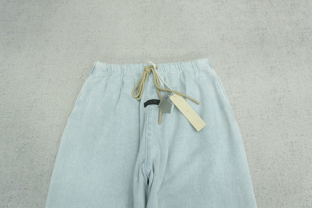 F - SWEATPANTS