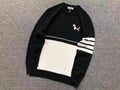T - SWEATER
