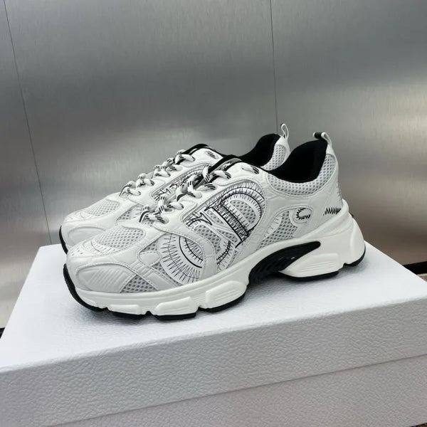 D - SNEAKERS